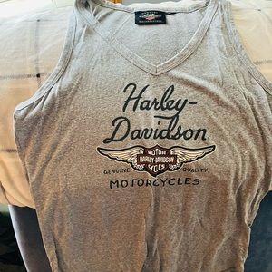 Harley Davidson gray tank